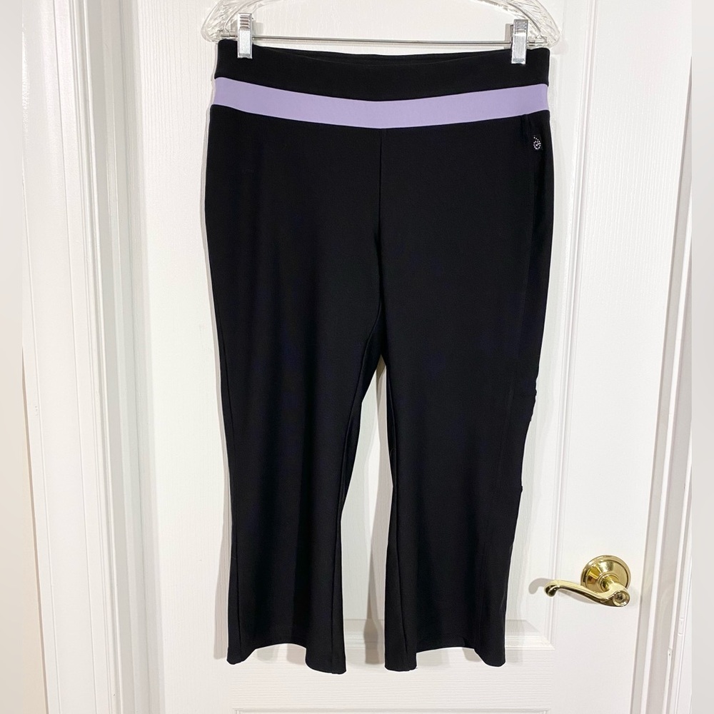Y2K Be Inspired Flare Leg Capri Yoga Pants Black Purple Medium